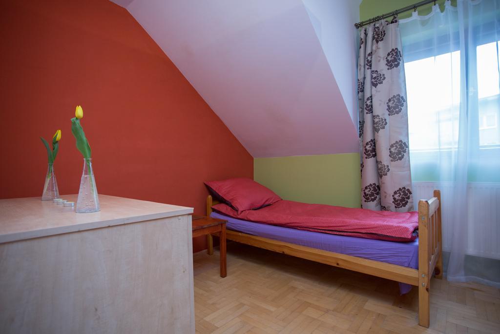 Hostel Florencja Wieliczka Szoba fotó
