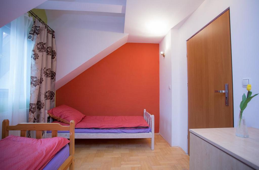 Hostel Florencja Wieliczka Szoba fotó
