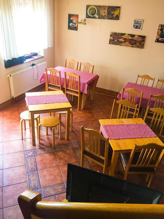 Hostel Florencja Wieliczka Kültér fotó